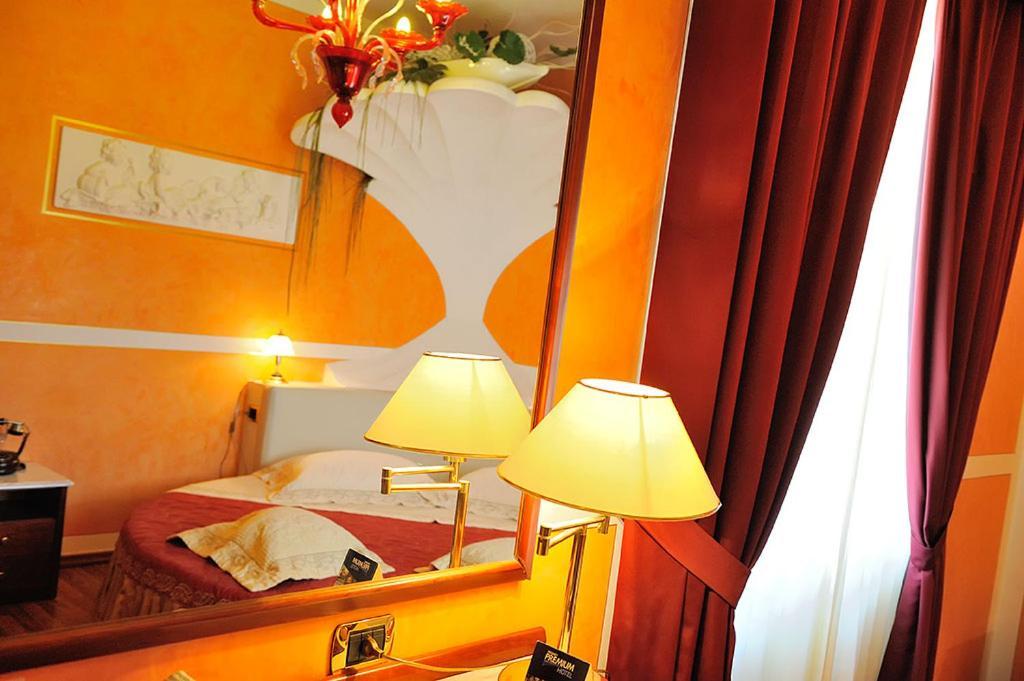 Hotel Benessere Villa Fiorita Colfiorito Exteriör bild
